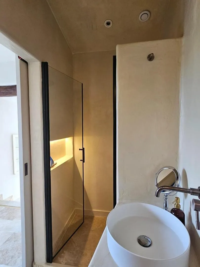 Lovely Old Town House Sea View, 1Br Ac, Pool,Sauna Cagnes-sur-Mer Apartamento